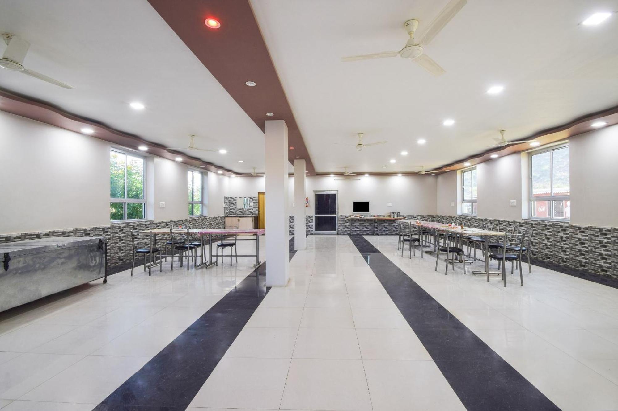 Hotel O Green Valley Resort Pushkar Extérieur photo
